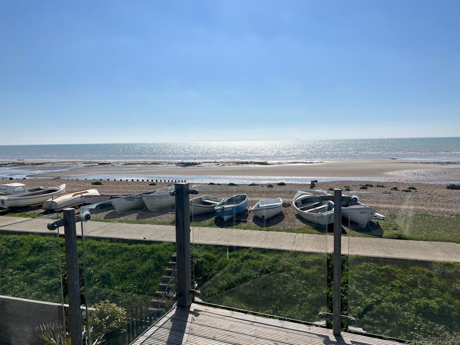 Pass The Keys Beachfront Bliss At Laughing Water Villa Hastings Exterior photo